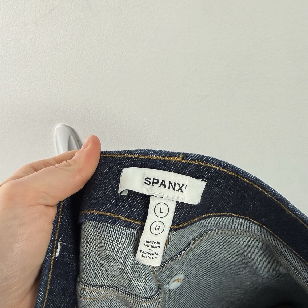 Spanx Wide Leg Pull On Jeans Raw Indigo Dark Wash Stretch Hi Rise Womens Large - Picture 8 of 11